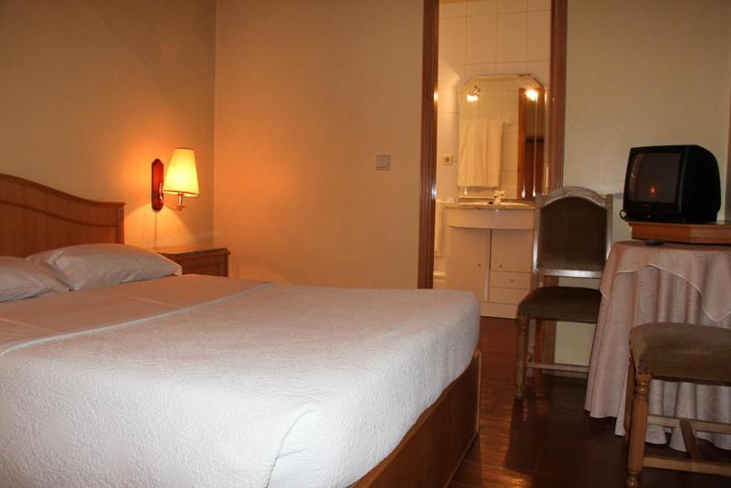Bed and Breakfast Portucalense Porto Zimmer foto