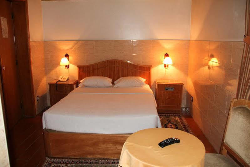 Bed and Breakfast Portucalense Porto Exterior foto